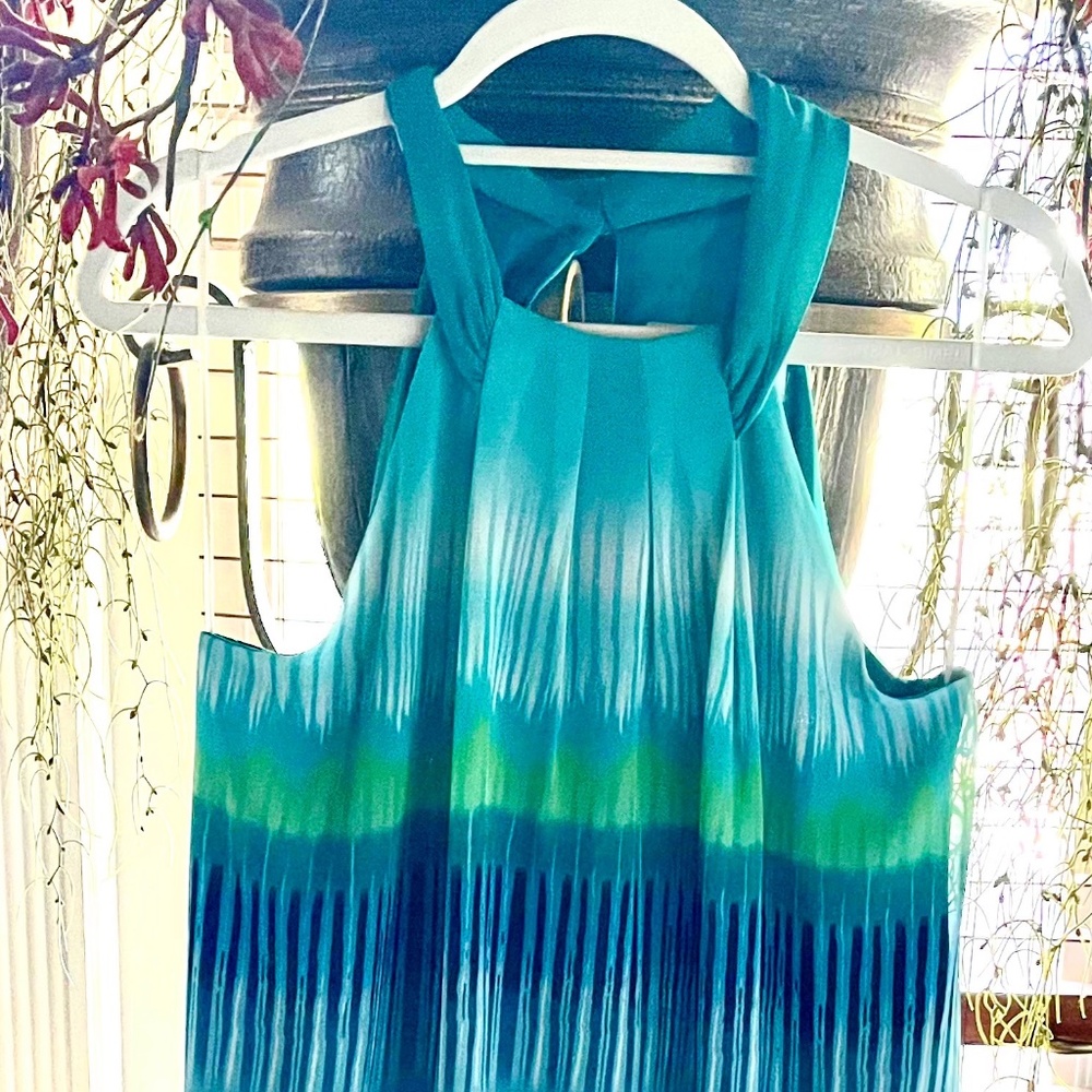 Summer dress. - Picture 3 of 7